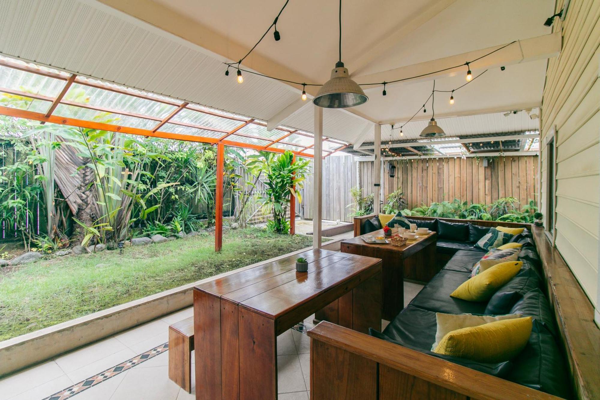 Pineapple House Hotell Bocas del Toro Eksteriør bilde